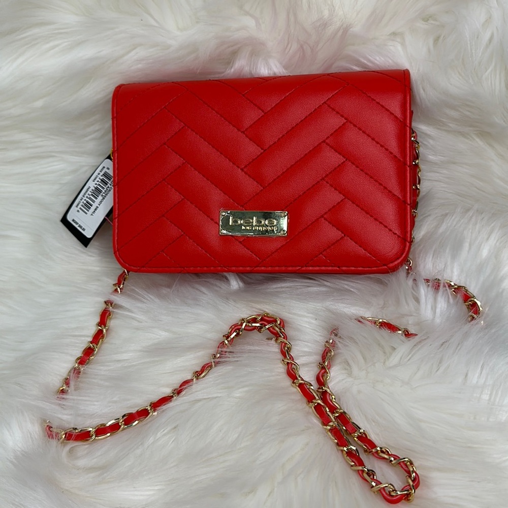 💯-% Authentic BEBE Los Angeles Wallet on chain